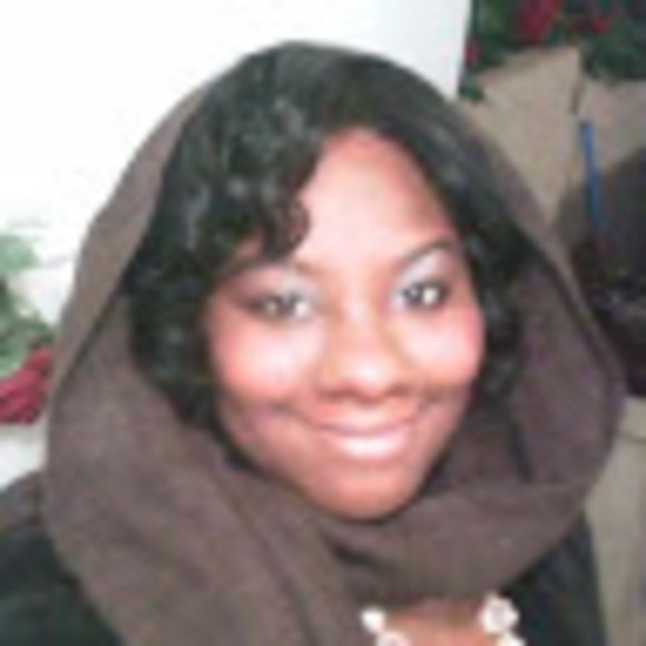 Meet your Posher, Felicia - Picture 1 of 1